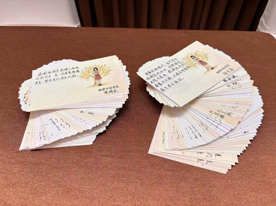 悦桐荟丨幸福力公益大讲堂完美收官：向内生长，向暖而行
